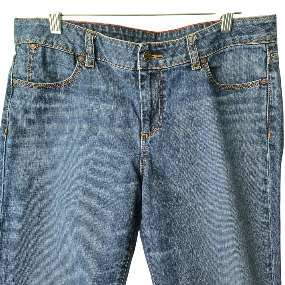 Talbots Straight Leg Jeans in Faded Blue Denim